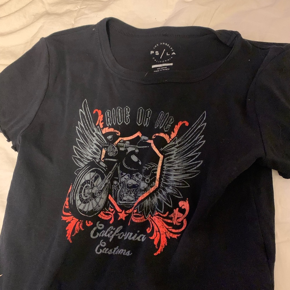 NWOT PACSUN black cropped graphic tee size S NEVER WORN BEFORE